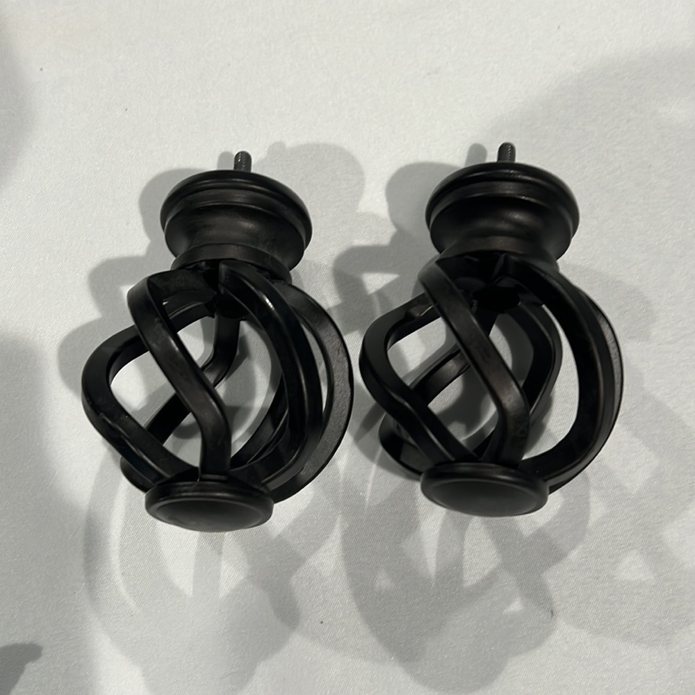Curtain rod finials. Set of 2.